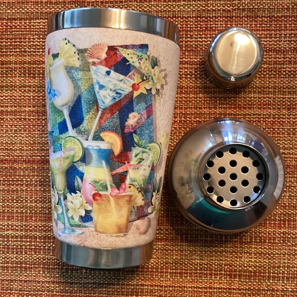 Mugzie Cocktail Shaker -New - Picture 2 of 8